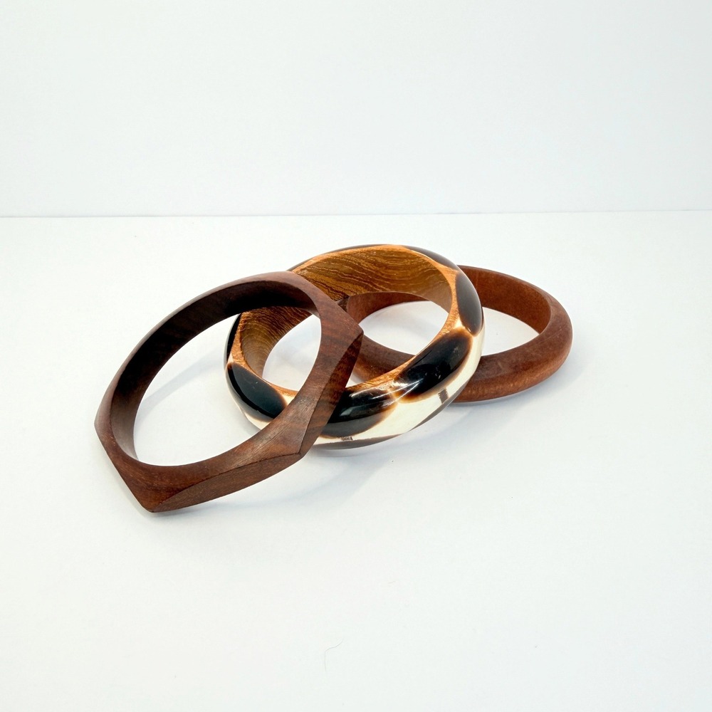 Brown Wood Polished Horn Inlay/Overlay Bangles 1970s Tortoise-look Bracelet Set